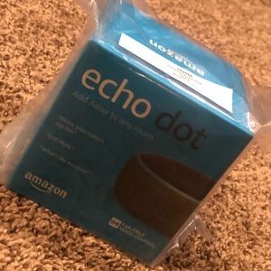 BRAND NEW AMAZON ECHO DOT